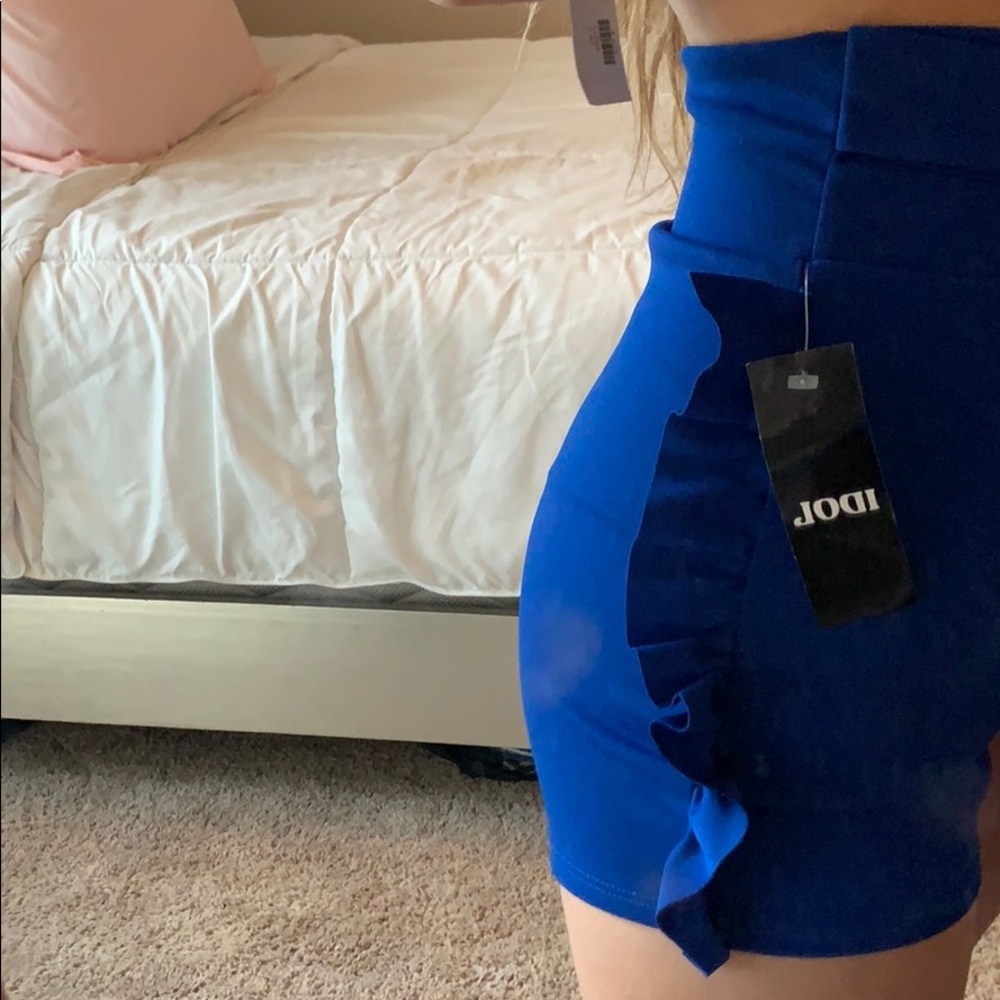 Two piece set - Picture 4 of 4
